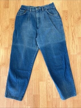 Vintage Lee Women's Relaxed Fit Pleated Jeans Sz 30x 27